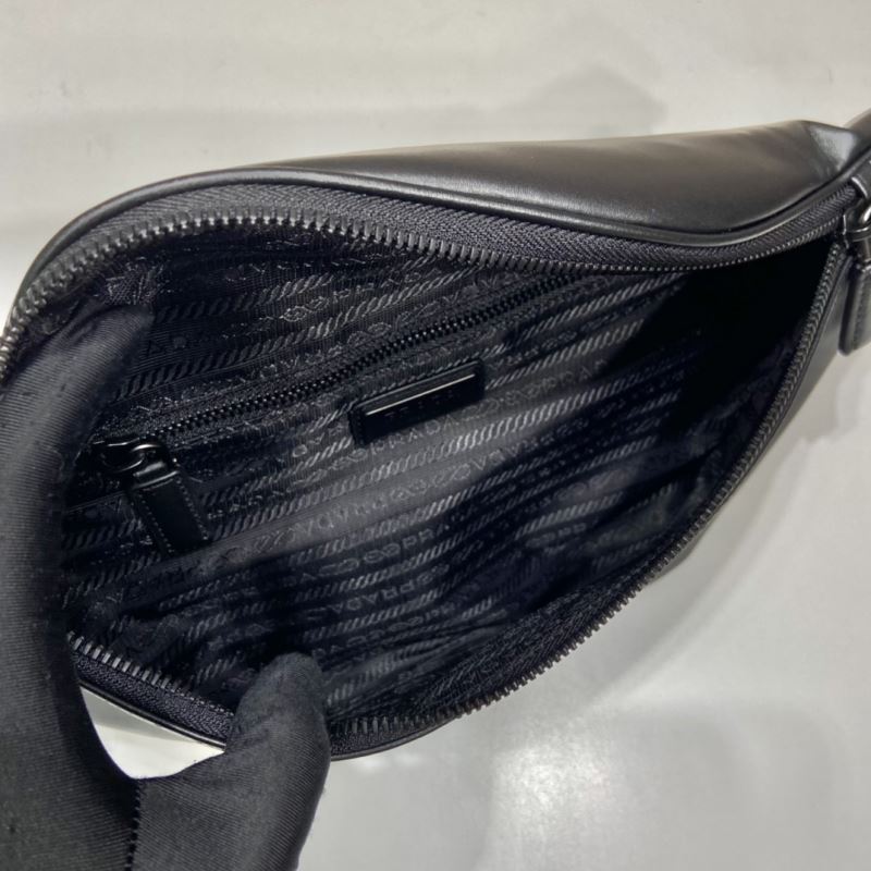 Pra*a waist chest packs